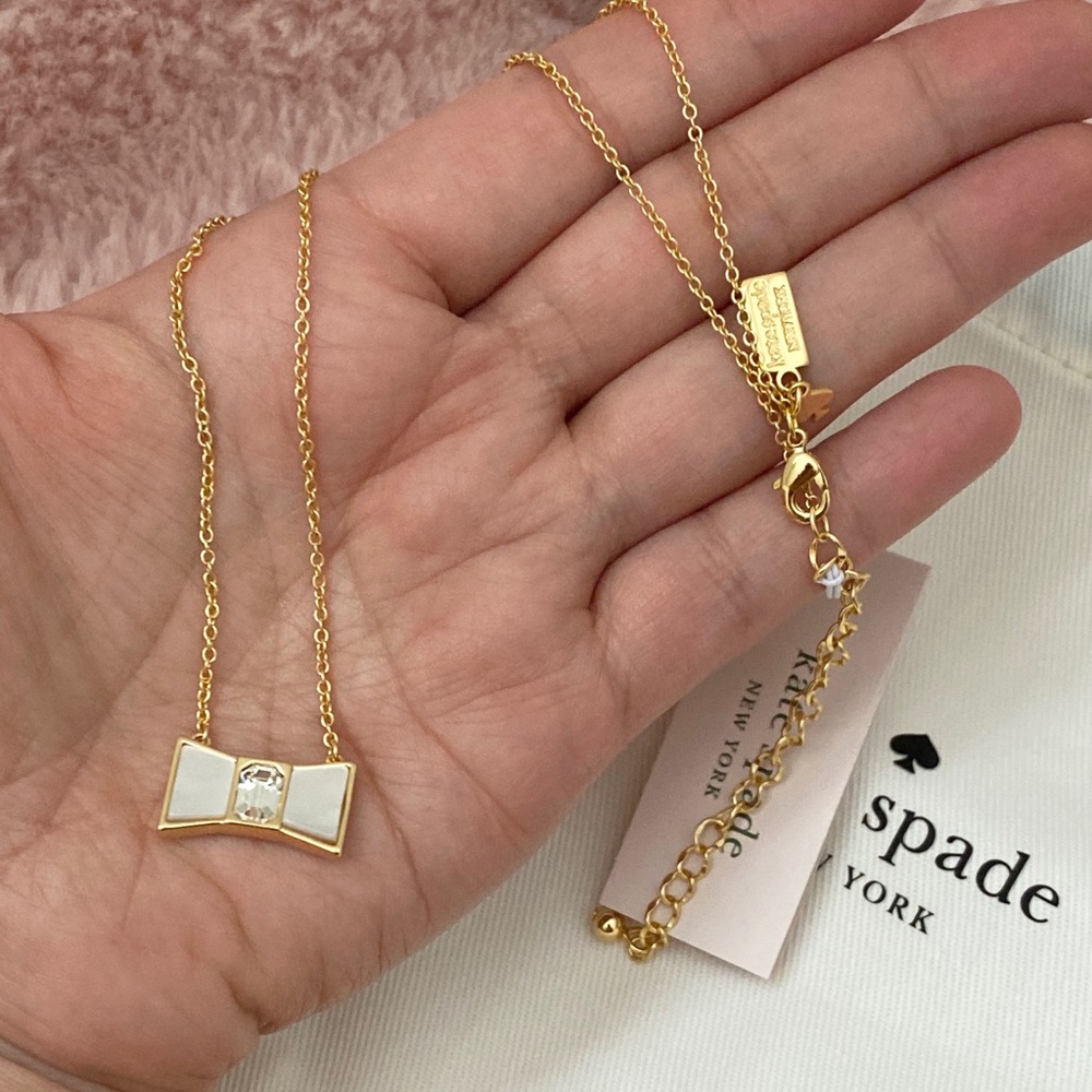 KATE SPADE NECKLACE